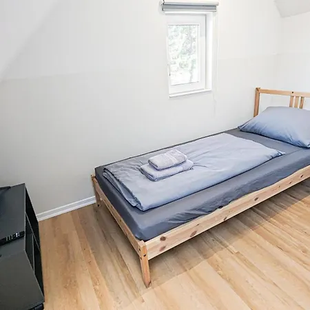 Alfa 3br 5 Beds Netflix Inet Ebk Wasen Nahe Daimler L Bathroom L Kitchen L Wifi & Smarttv L 3 5 Betten L Kueche L Duschbad Apartment