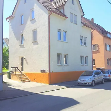 Alfa 3br 5 Beds Netflix Inet Ebk Wasen Nahe Daimler L Bathroom L Kitchen L Wifi & Smarttv L 3 5 Betten L Kueche L Duschbad *